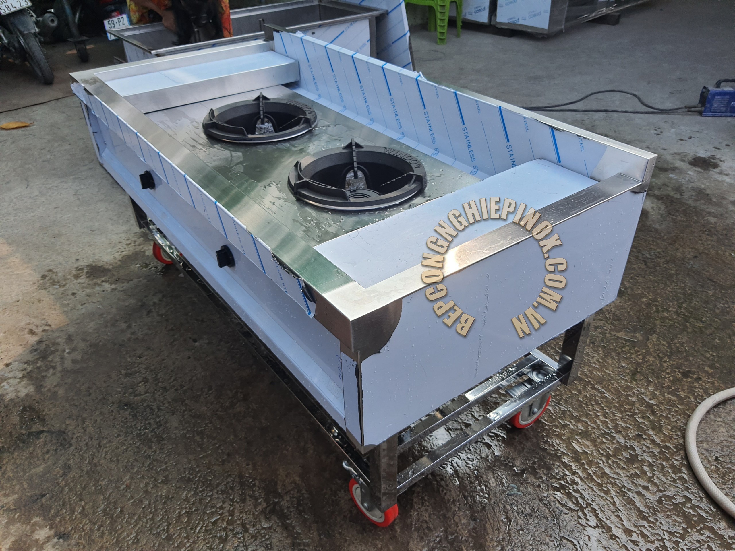 Mua bếp Á 2 họng kiềng tô giá rẻ bepcongnghiepinox AHT