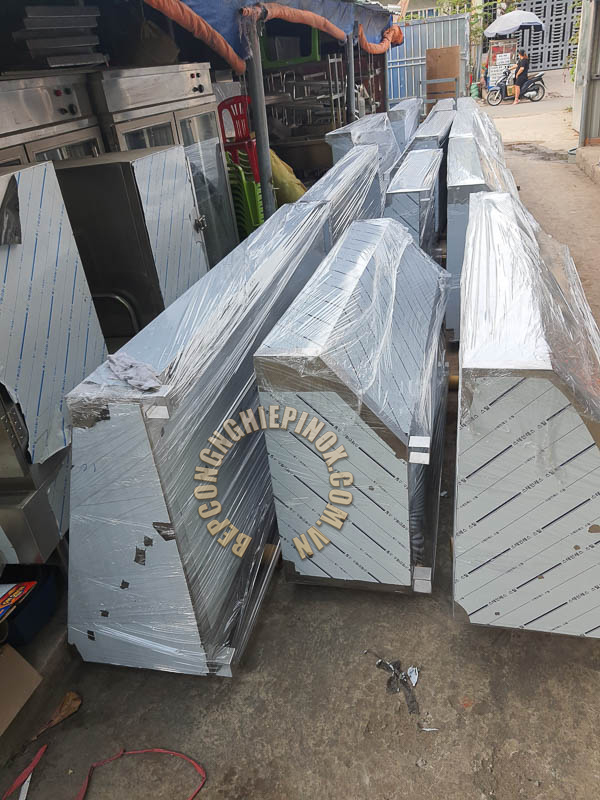 Thi công bếp công nghiệp uy tín bếp công nghiệp inox Anh Huy Trương