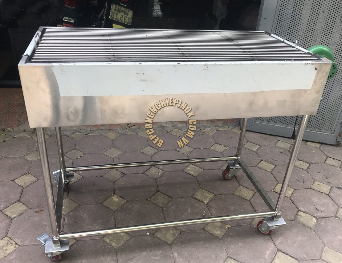 Lò nướng than hoa inox có dạng các kích thước khác nhau