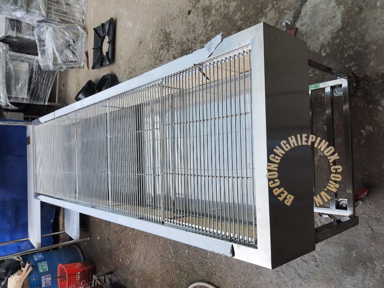 Lò nướng than inox có quạt hút 