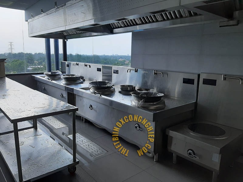 Các loại bếp inox công nghiệp