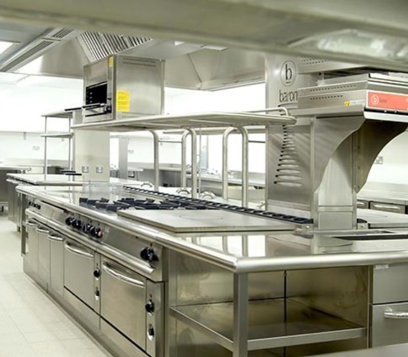 Tham khảo hình ảnh thực tế mẫu thiết kế bếp cho quán ăn 2023