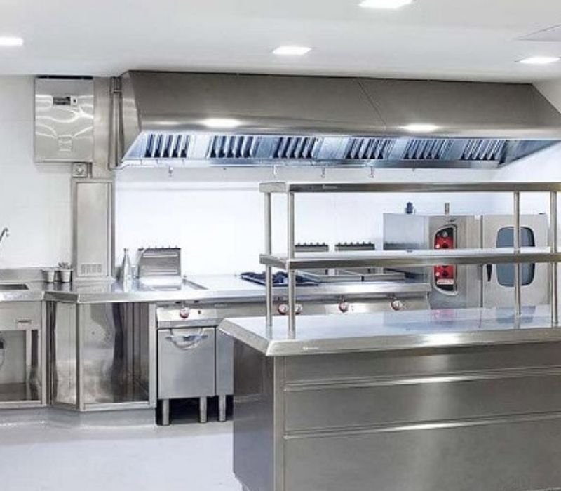 Tham khảo hình ảnh thực tế mẫu thiết kế bếp quán ăn 2023