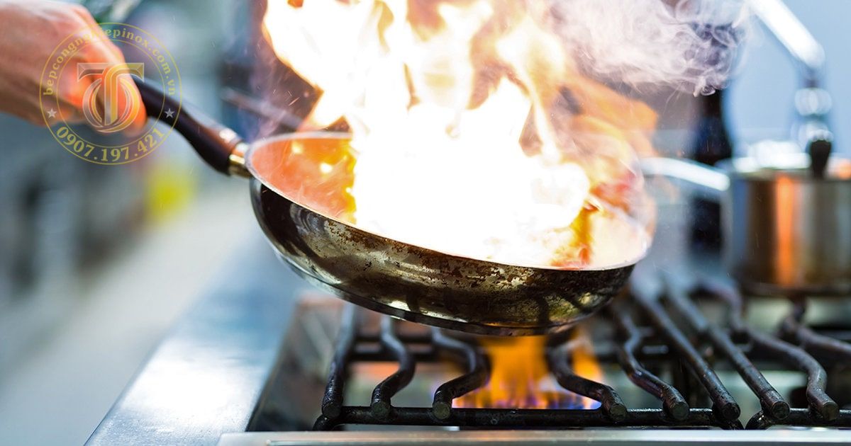 Sửa chữa bếp inox tại nhà lửa đỏ